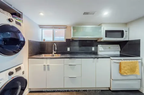 46 Lorindale Avenue Toronto ON M5M 3C2