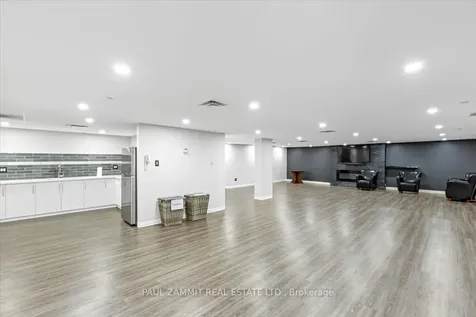 4001 Don Mills Road Toronto ON M2H 3J8