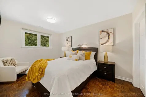 12 Finchurst Drive Toronto ON M2R 1K9