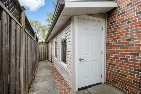 12 Finchurst Drive Toronto ON M2R 1K9