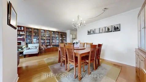880 Grandview Way Toronto ON M2N 7B2