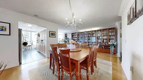 880 Grandview Way Toronto ON M2N 7B2