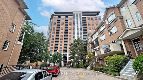 880 Grandview Way Toronto ON M2N 7B2
