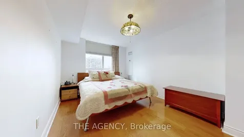 880 Grandview Way Toronto ON M2N 7B2