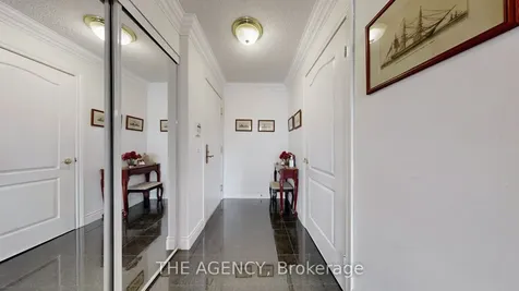 880 Grandview Way Toronto ON M2N 7B2