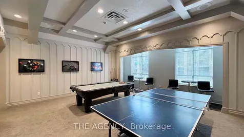 880 Grandview Way Toronto ON M2N 7B2