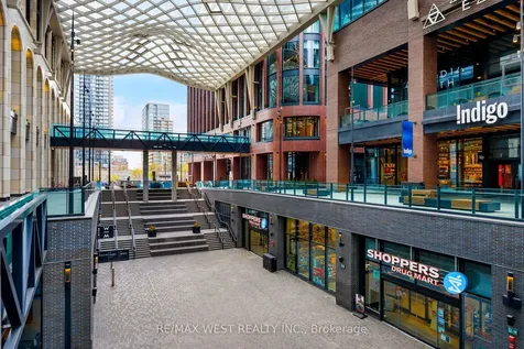 480 Front Street W Toronto ON M5V 0V5