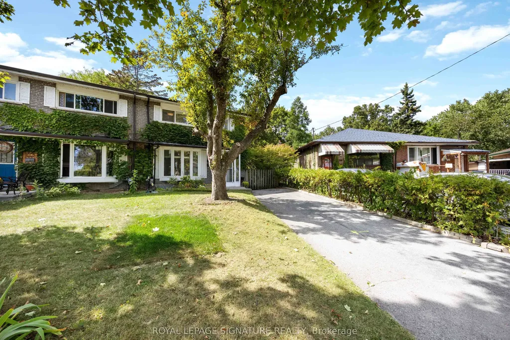 104 Billington Crescent Toronto ON M3A 2G6