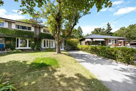 104 Billington Crescent Toronto ON M3A 2G6