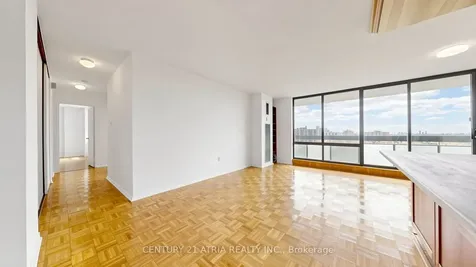 260 Seneca Hill Drive Toronto ON M2J 4S6
