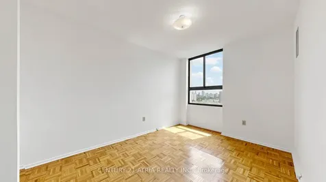 260 Seneca Hill Drive Toronto ON M2J 4S6