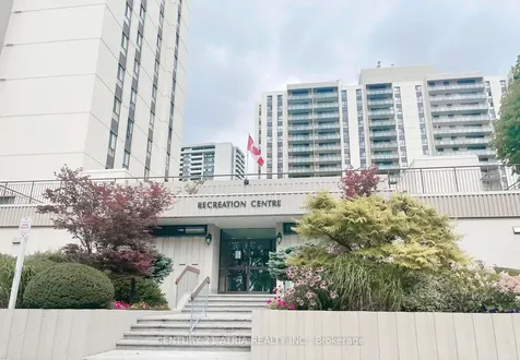 260 Seneca Hill Drive Toronto ON M2J 4S6