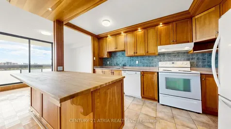 260 Seneca Hill Drive Toronto ON M2J 4S6