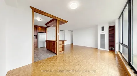 260 Seneca Hill Drive Toronto ON M2J 4S6