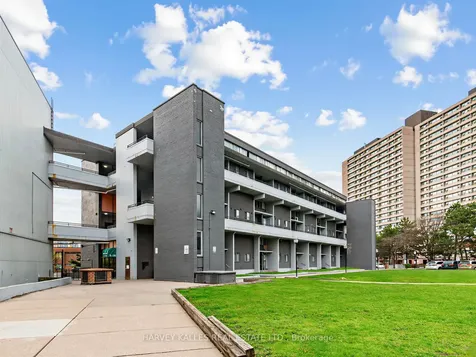 55 Sunny Glenway Toronto ON M3C 2Z5