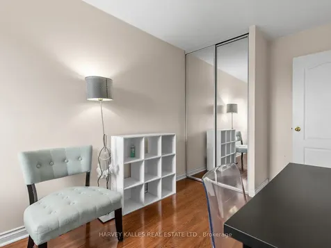 55 Sunny Glenway Toronto ON M3C 2Z5