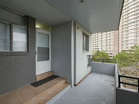 55 Sunny Glenway Toronto ON M3C 2Z5
