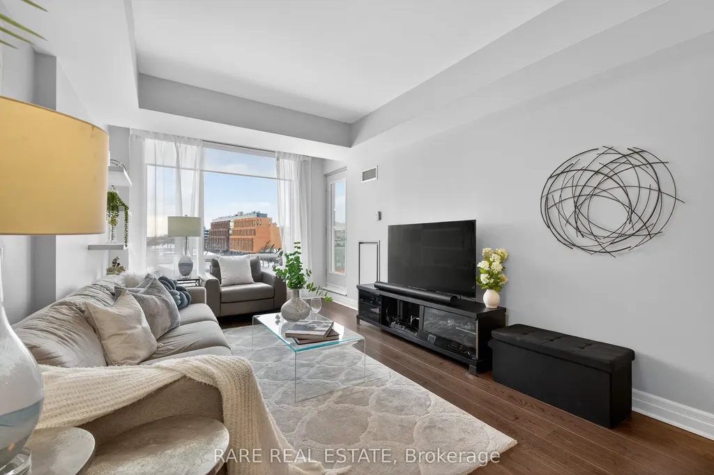 1801 Bayview Avenue Toronto ON M4G 4K2
