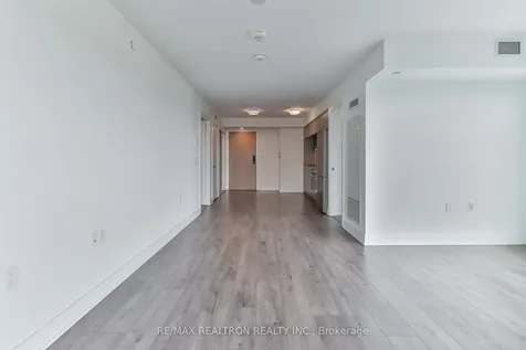 585 Bloor Street E Toronto ON M4W 0B3