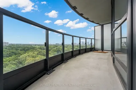 585 Bloor Street E Toronto ON M4W 0B3