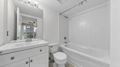 120 Dallimore Circle Toronto ON M3C 4J1