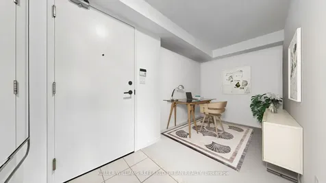 120 Dallimore Circle Toronto ON M3C 4J1