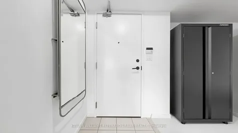120 Dallimore Circle Toronto ON M3C 4J1