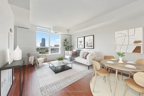 120 Dallimore Circle Toronto ON M3C 4J1