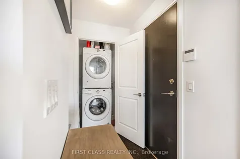 50 Ann O'reilly Road Toronto ON M2J 0C9