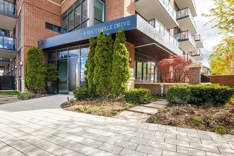 3 Southvale Drive Toronto ON M4G 1G1
