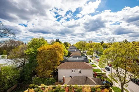 3 Southvale Drive Toronto ON M4G 1G1
