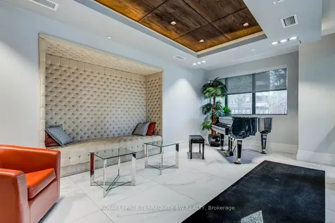 3 Southvale Drive Toronto ON M4G 1G1