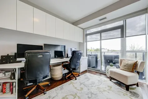 3 Southvale Drive Toronto ON M4G 1G1