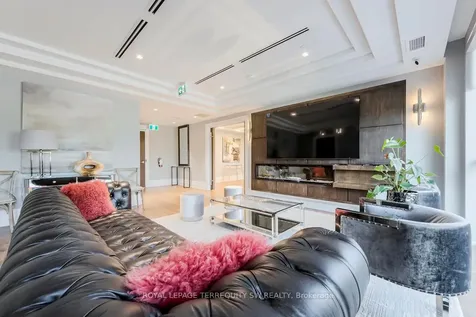 3 Southvale Drive Toronto ON M4G 1G1