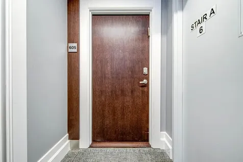 3 Southvale Drive Toronto ON M4G 1G1