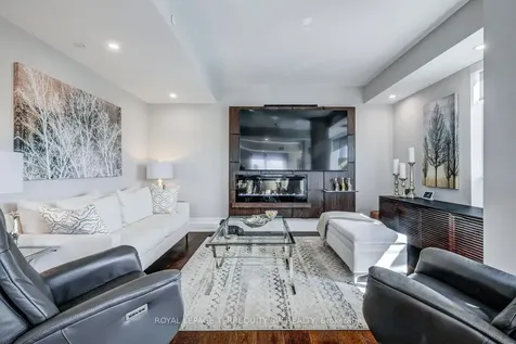 3 Southvale Drive Toronto ON M4G 1G1