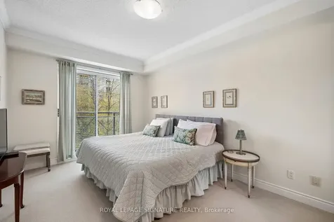11 William Carson Crescent Toronto ON M2P 2G1