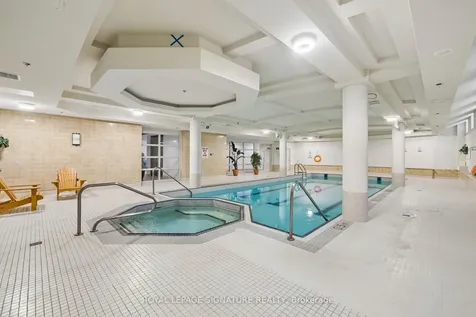 11 William Carson Crescent Toronto ON M2P 2G1