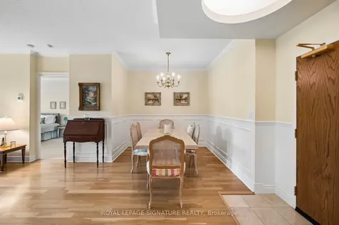 11 William Carson Crescent Toronto ON M2P 2G1