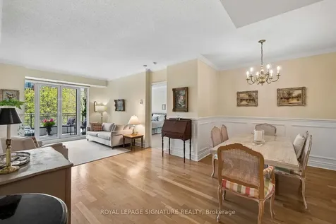 11 William Carson Crescent Toronto ON M2P 2G1