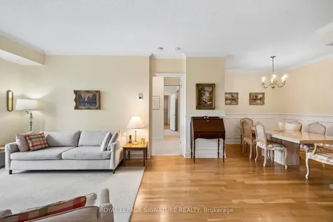 11 William Carson Crescent Toronto ON M2P 2G1