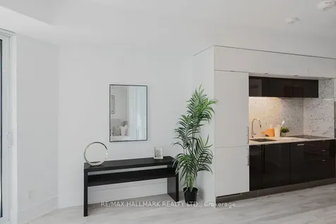 1 Edgewater Drive Toronto ON M5A 0L1