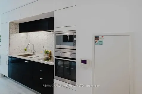 1 Edgewater Drive Toronto ON M5A 0L1