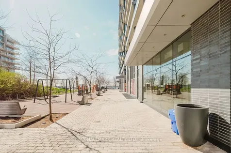 1 Edgewater Drive Toronto ON M5A 0L1