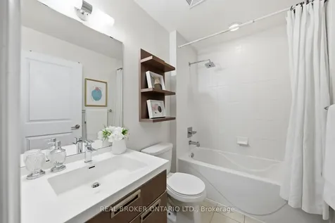28 Ted Rogers Way Toronto ON M4Y 2J4