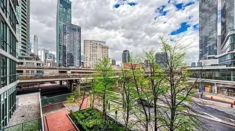 16 Yonge Street Toronto ON M5E 2A1