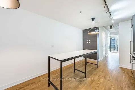 8 Dovercourt Road E Toronto ON M6J 0B6