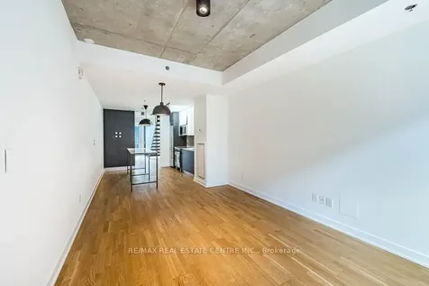 8 Dovercourt Road E Toronto ON M6J 0B6