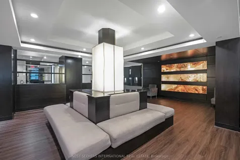 18 Yonge Street Toronto ON M5E 1Z8