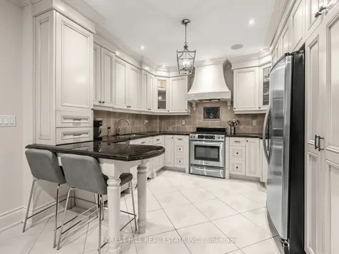 31 Latimer Avenue Toronto ON M5N 2M1